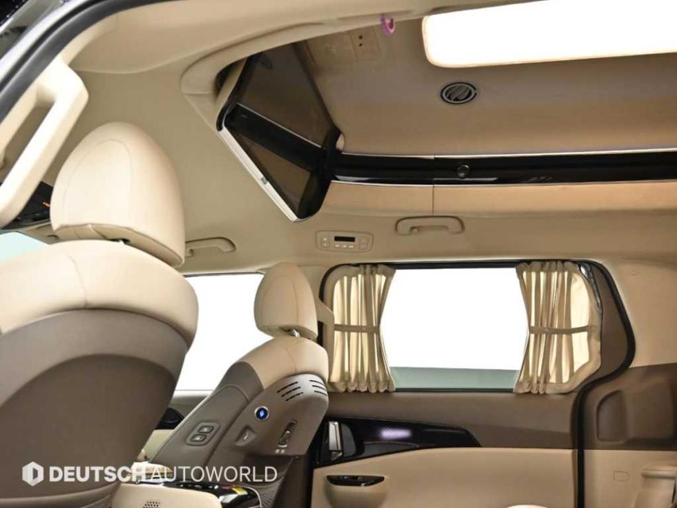 Kia Carnival — miniaturë 18