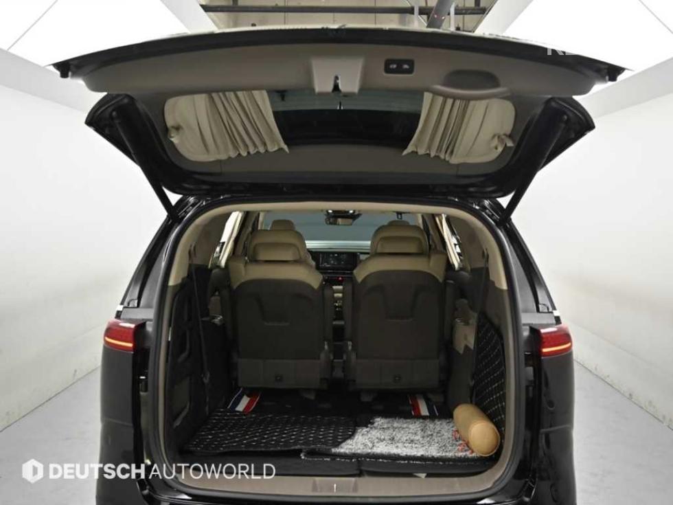 Kia Carnival — miniaturë 19