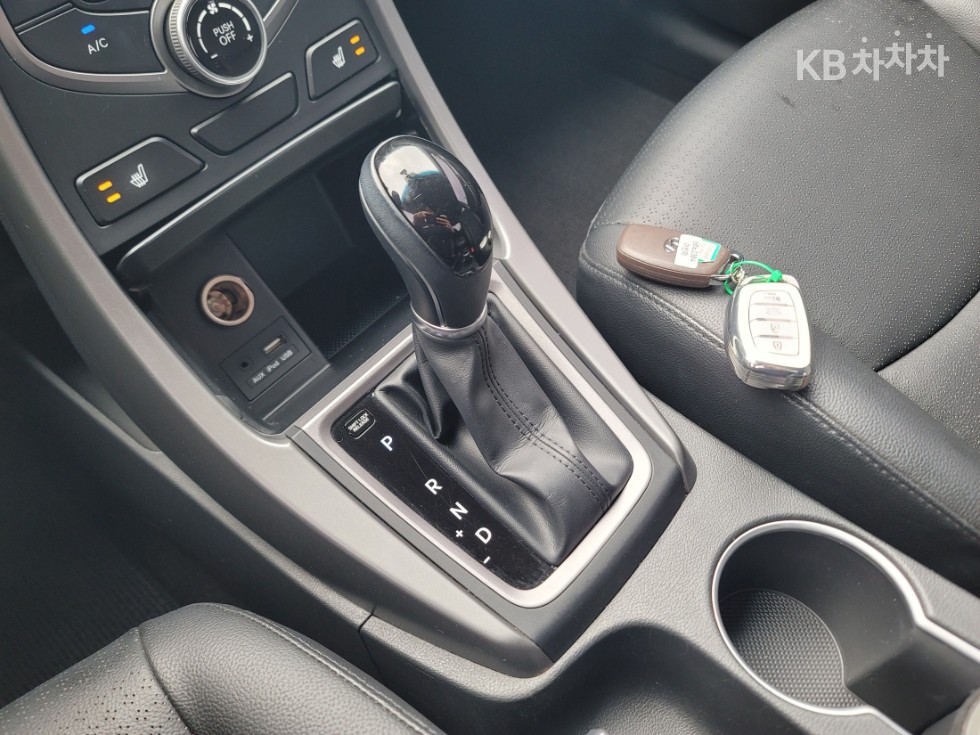 Hyundai Avante — miniaturë 17
