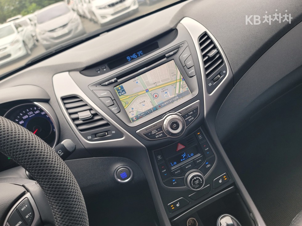 Hyundai Avante — miniaturë 19