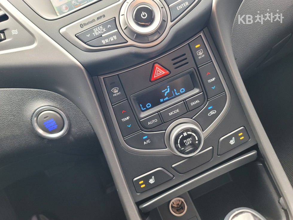 Hyundai Avante — miniaturë 20