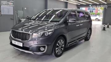 Kia Carnival 9인승 2.2 디젤 — foto 1