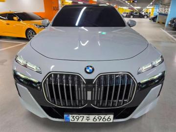 BMW 7er 740i xDrive — foto 1