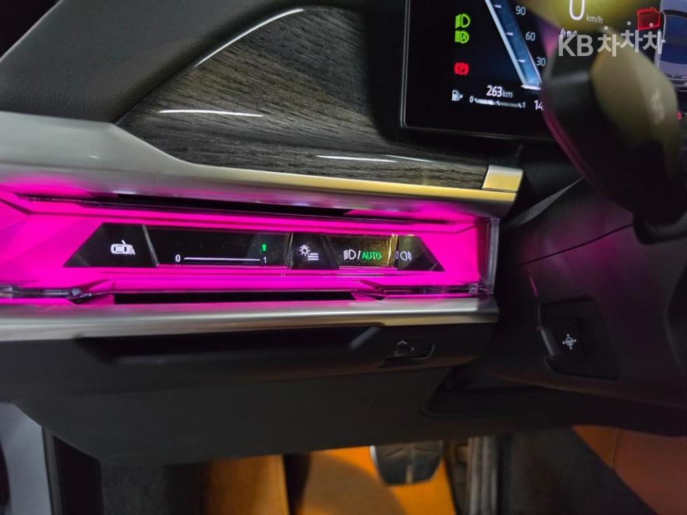 BMW 7er — miniaturë 17