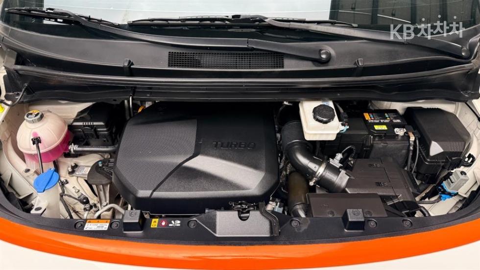 Hyundai Staria — miniaturë 6