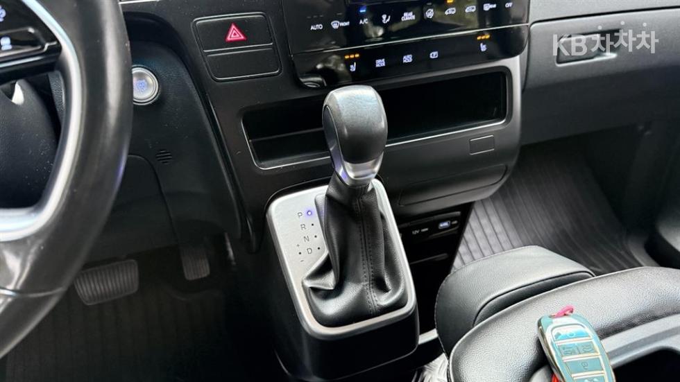 Hyundai Staria — miniaturë 11