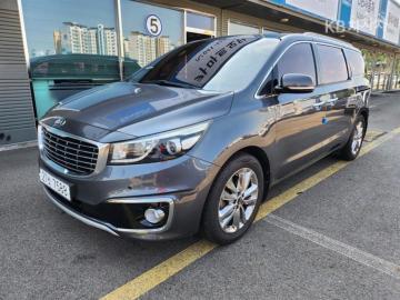 Kia Carnival 9인승 2.2 디젤 — foto 1