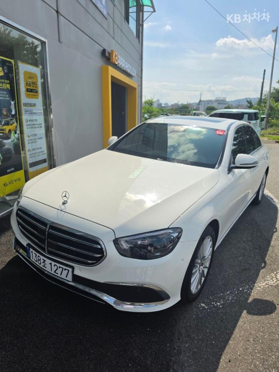 2021 Mercedes-Benz E (W213) photo