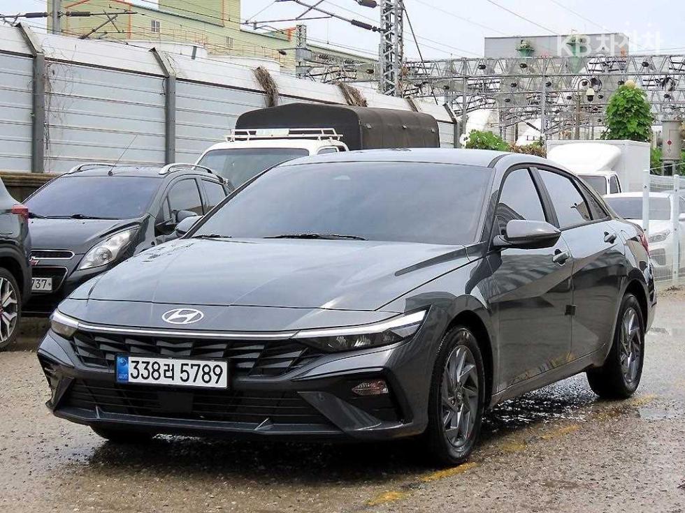 Hyundai Avante — miniaturë 2