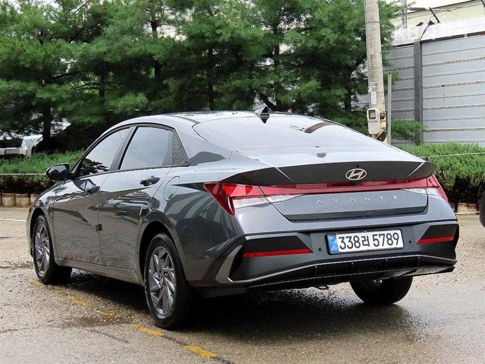 Hyundai Avante — miniaturë 3