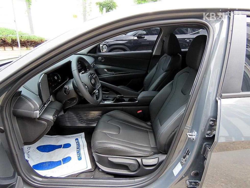 Hyundai Avante — miniaturë 5