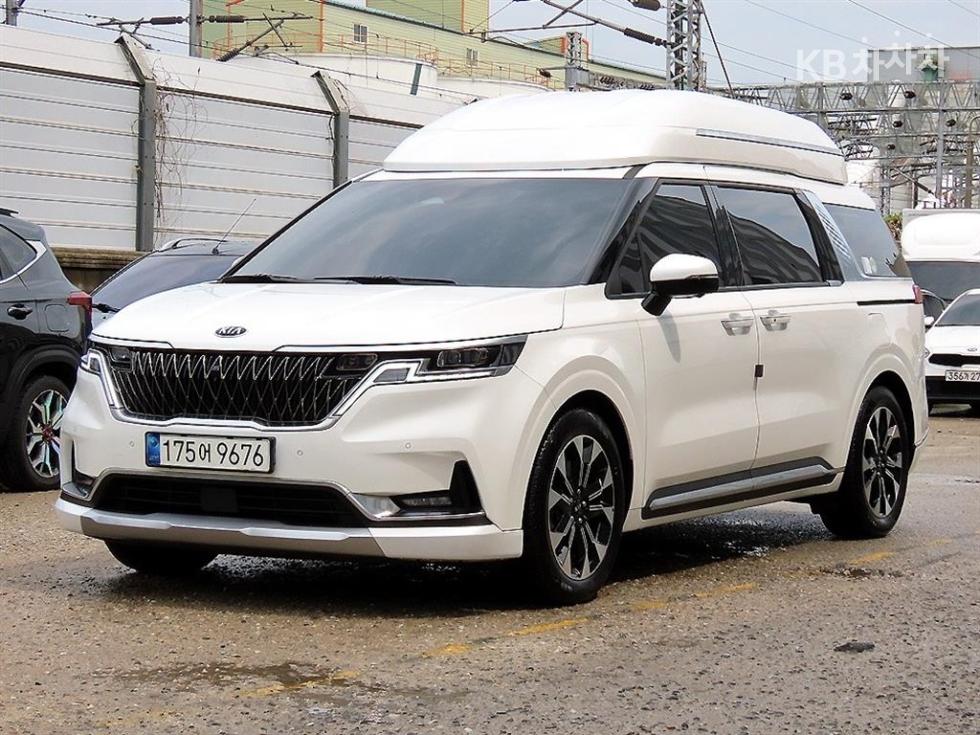 Kia Carnival — miniaturë 2