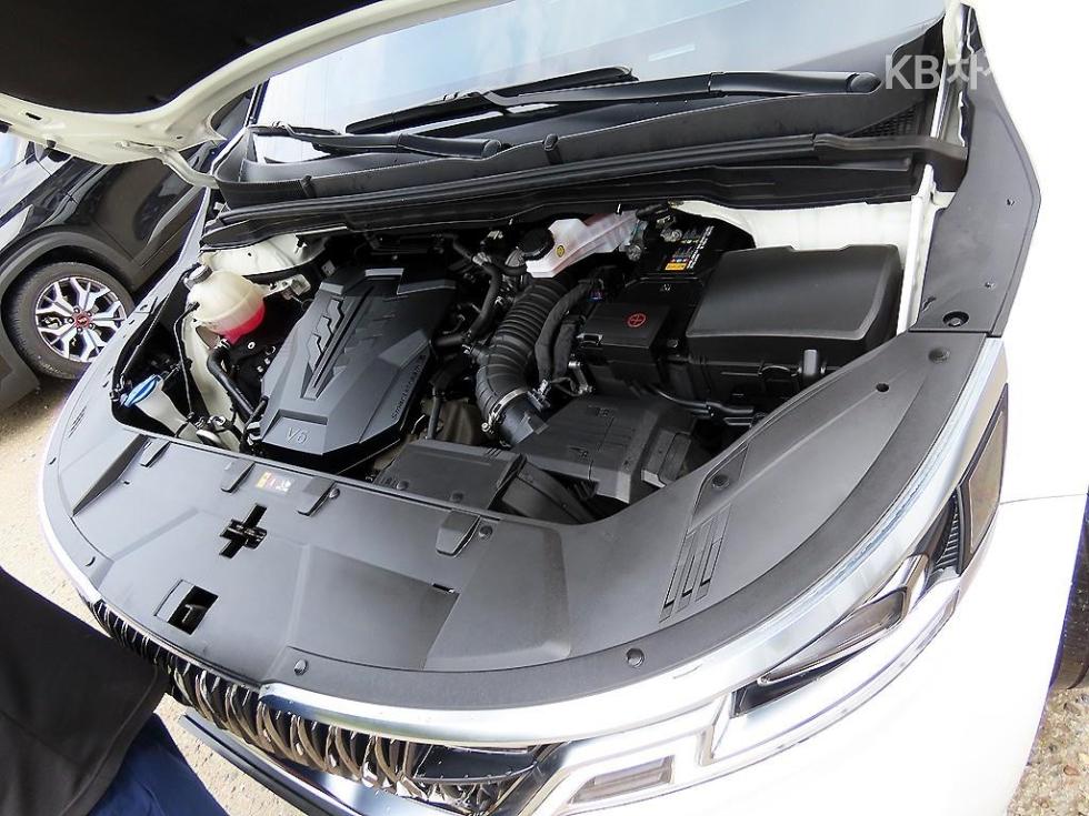 Kia Carnival — miniaturë 19