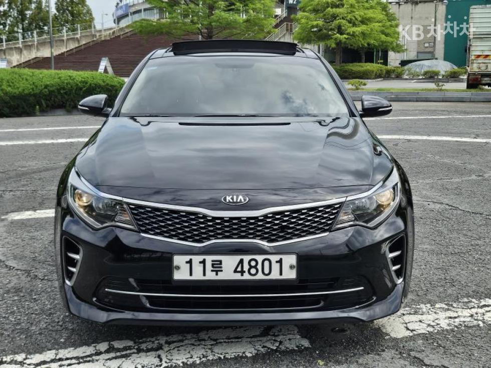 Kia K5 — miniaturë 8