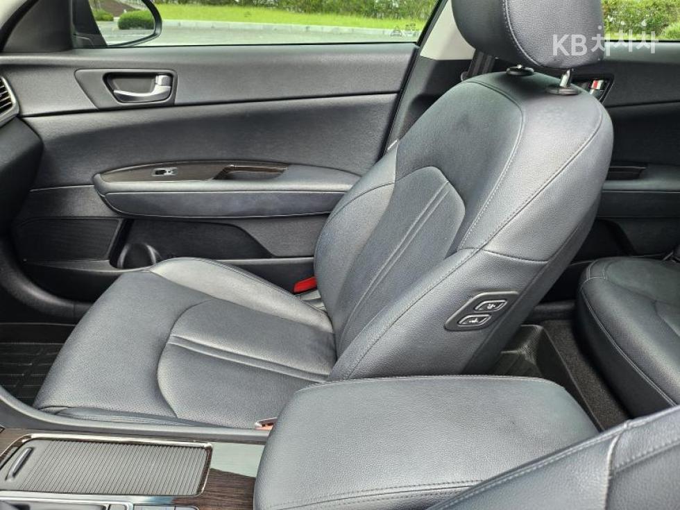 Kia K5 — miniaturë 15