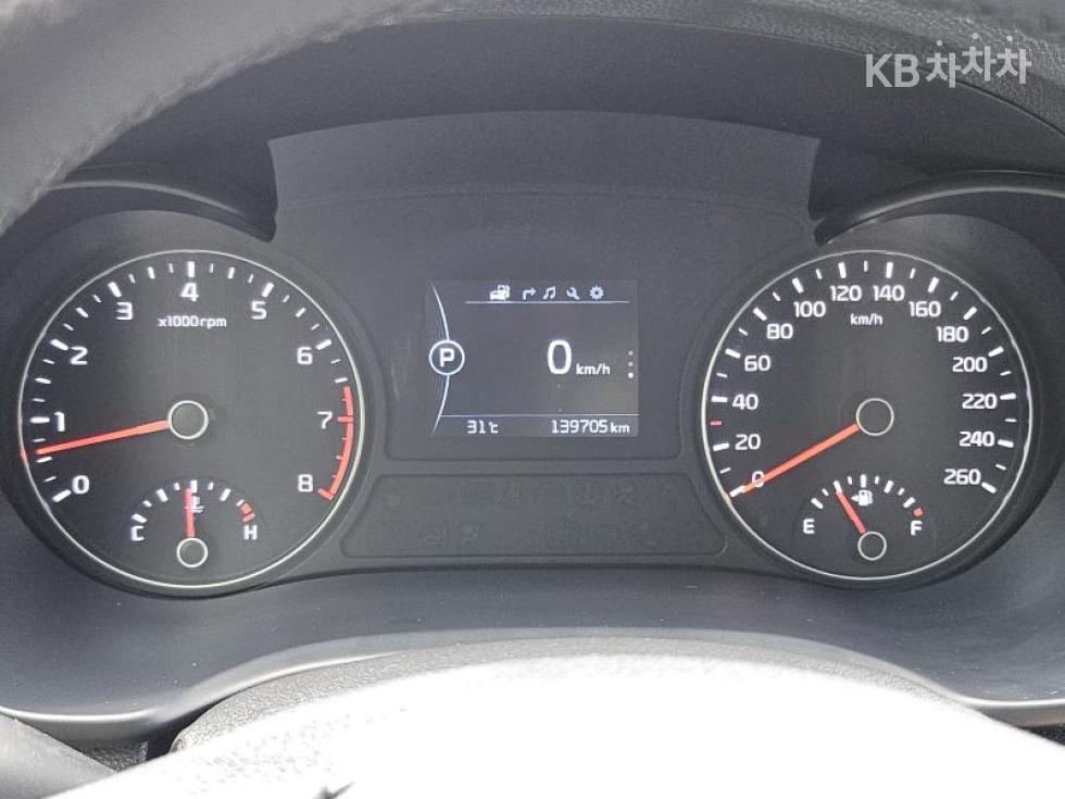 Kia K5 — miniaturë 17