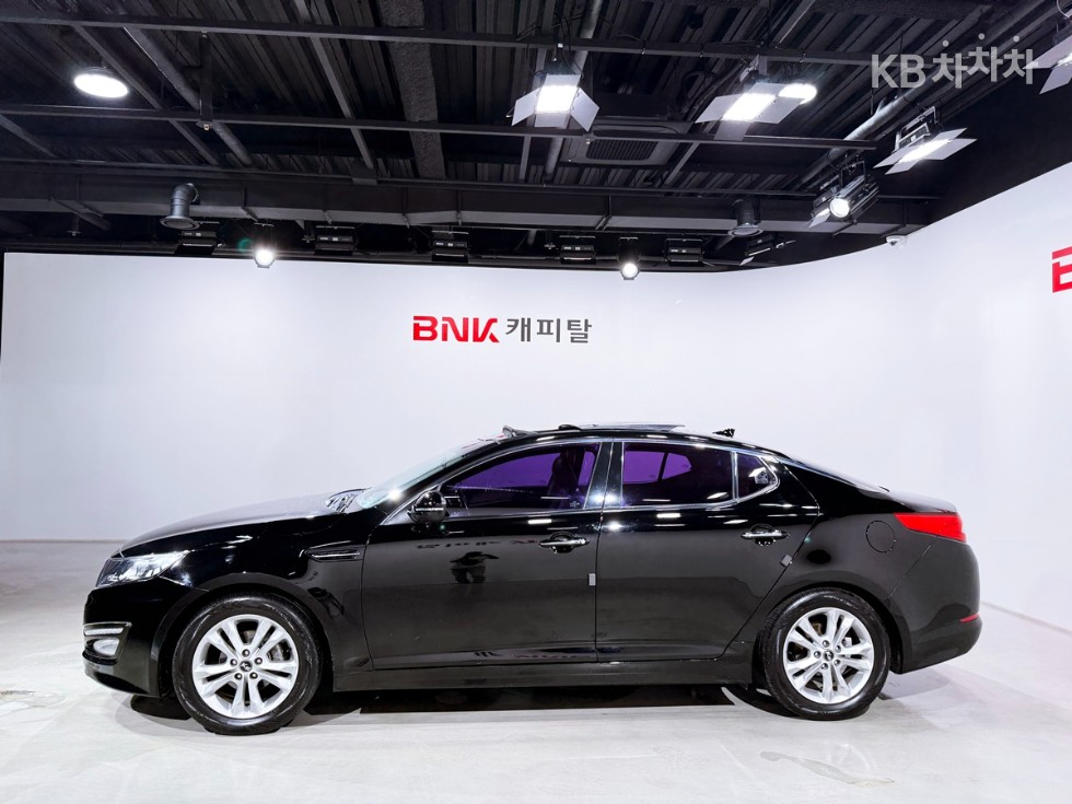 Kia K5 — miniaturë 3