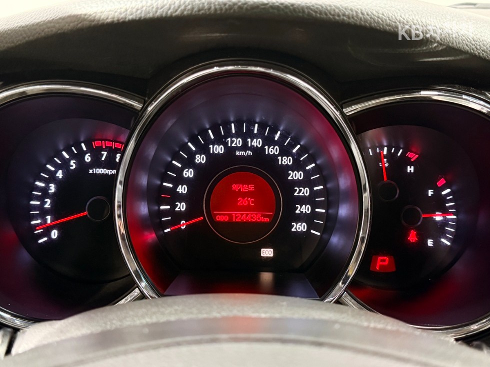Kia K5 — miniaturë 5