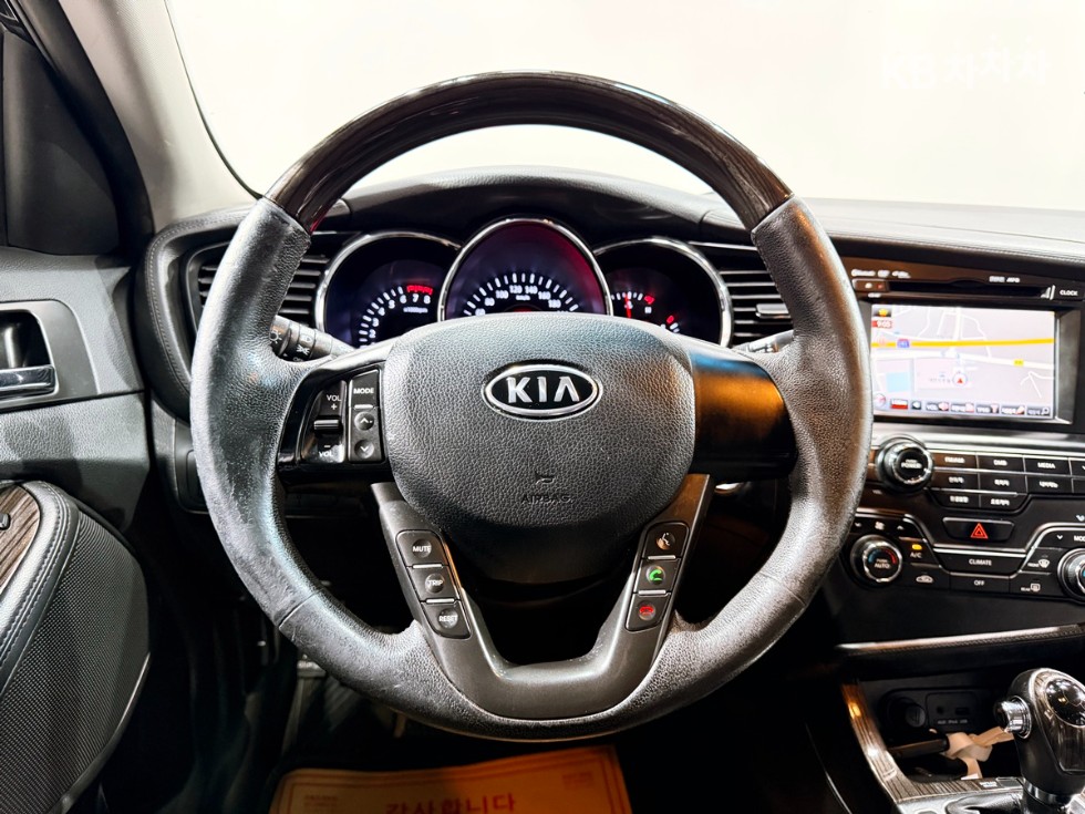Kia K5 — miniaturë 6