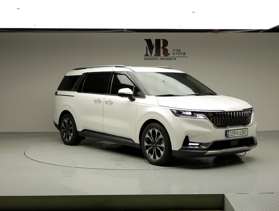 Kia Carnival — miniaturë 2