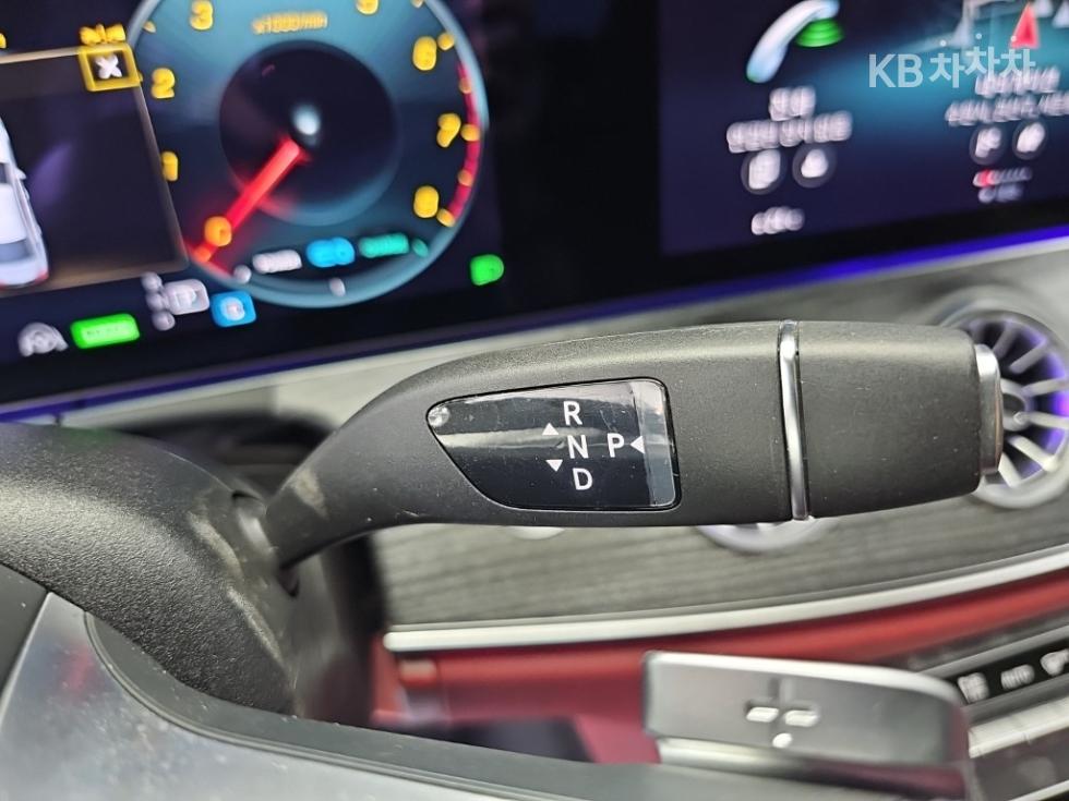 Mercedes-Benz CLS-klasse — miniaturë 8