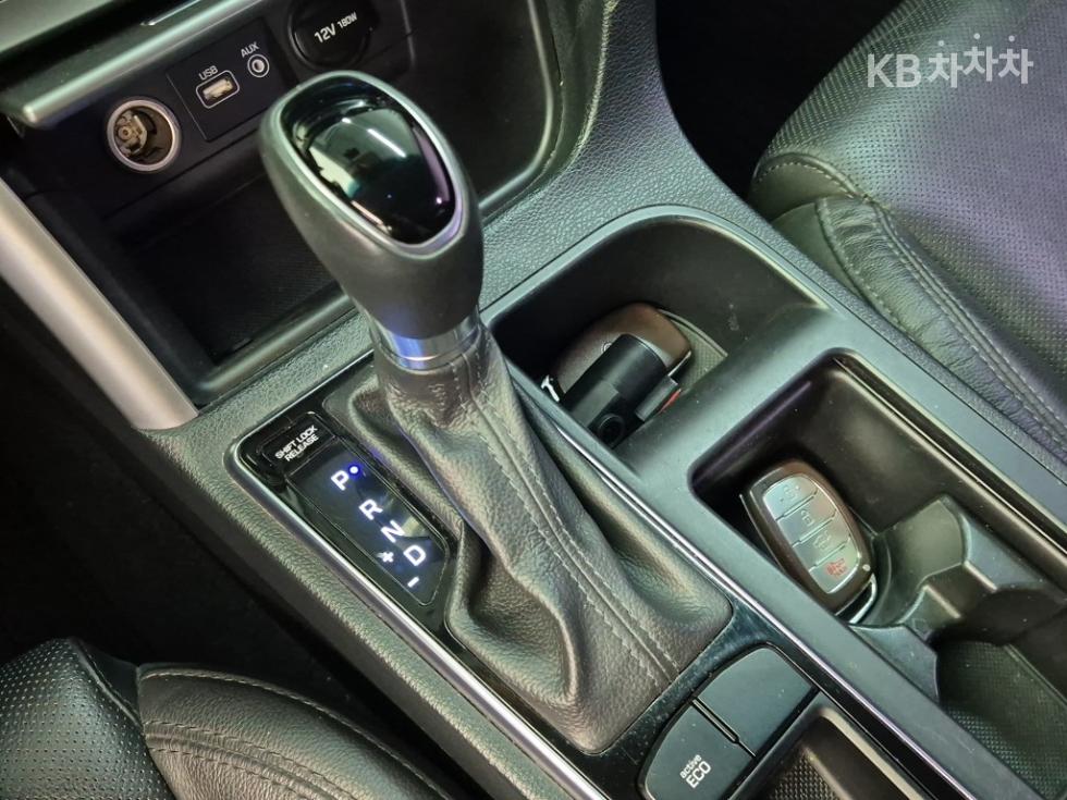 Hyundai Sonata — miniaturë 8