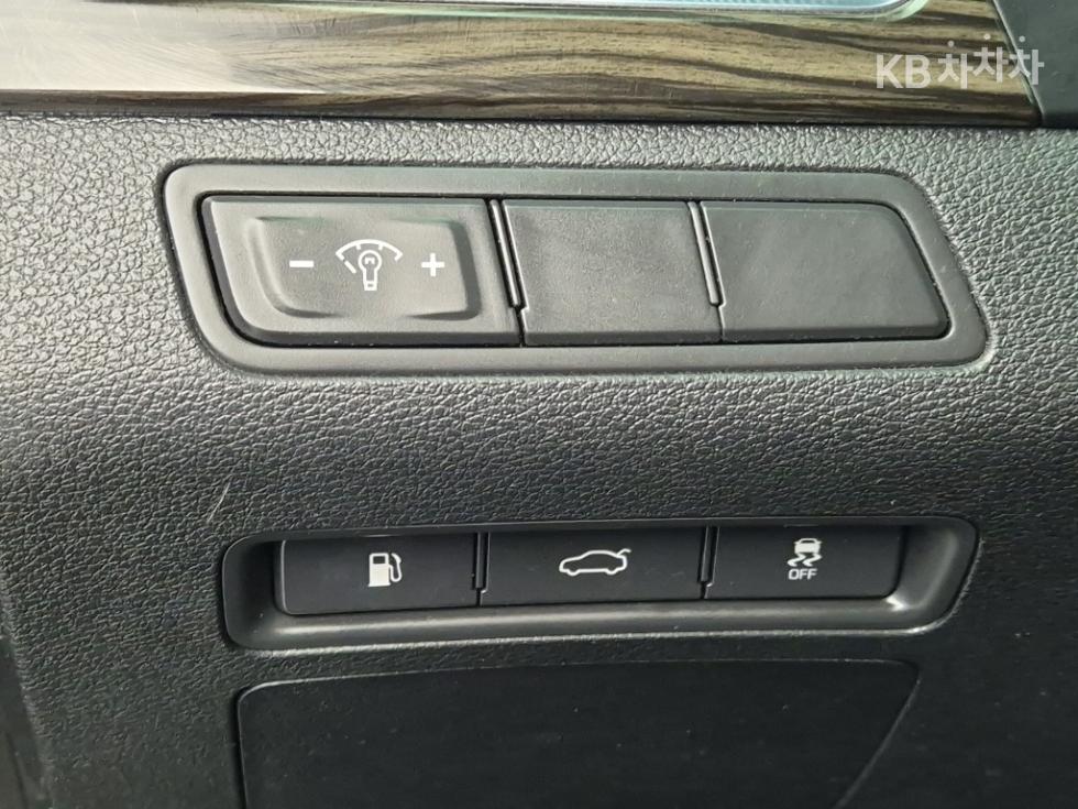 Hyundai Sonata — miniaturë 18