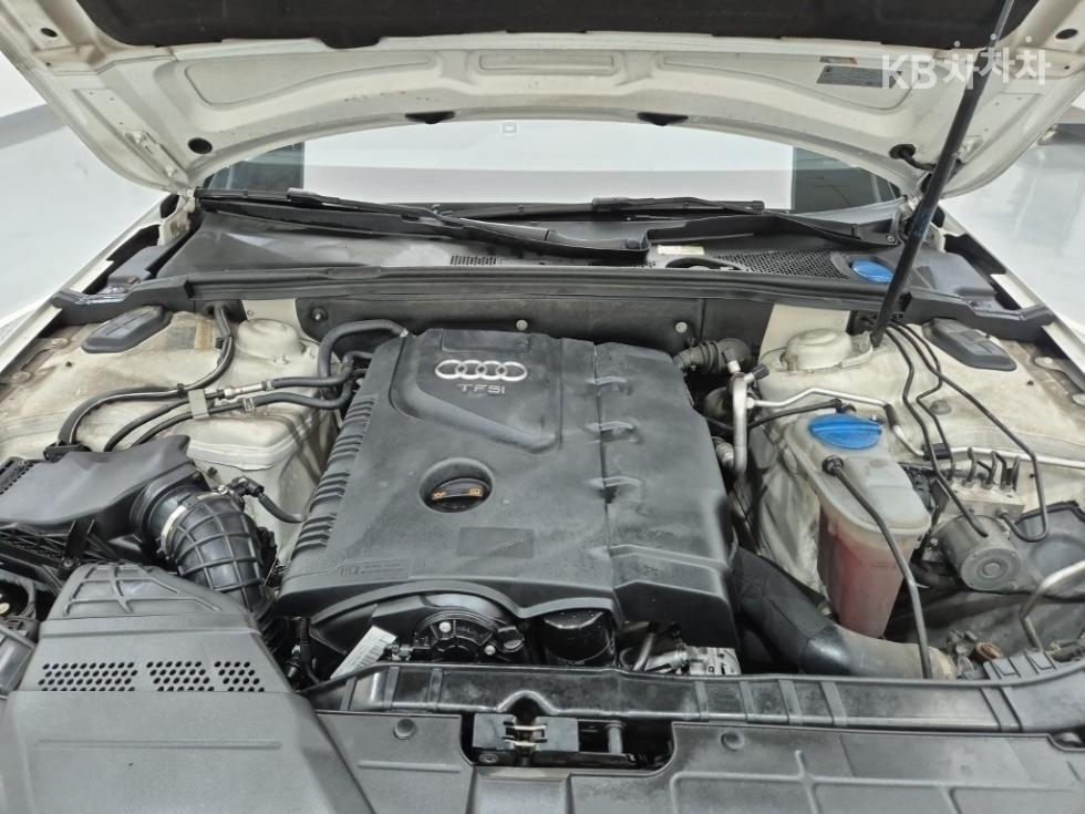 Audi A4 — miniaturë 5