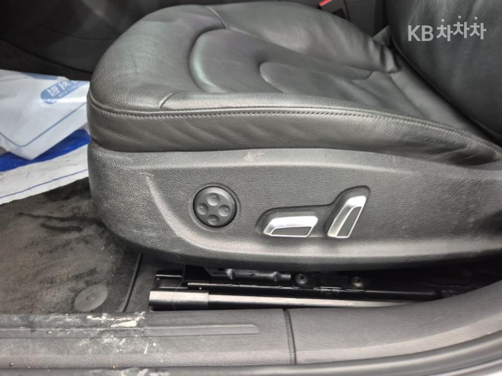 Audi A4 — miniaturë 18