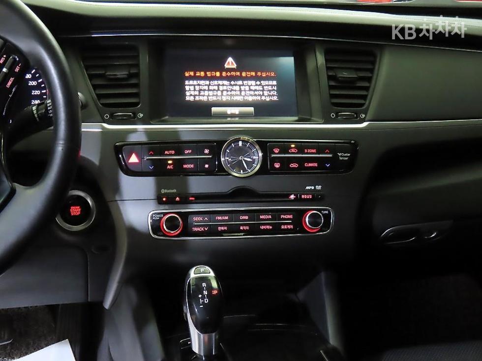 Kia K9 — miniaturë 11