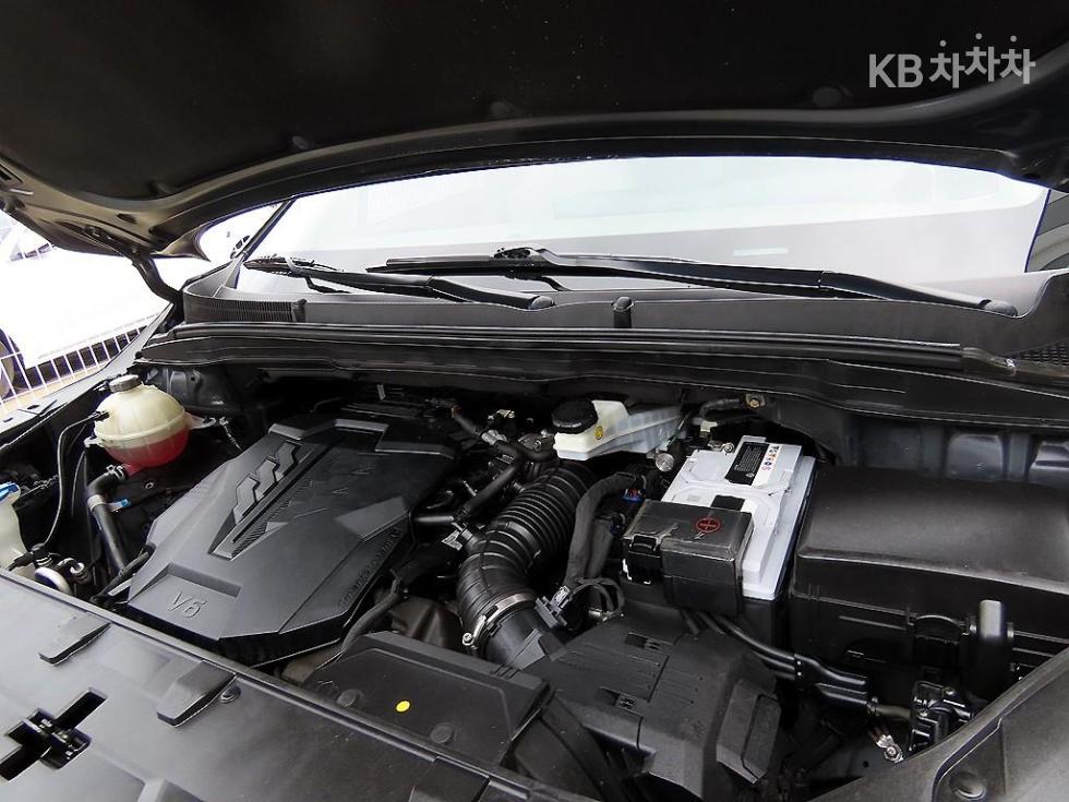 Kia Carnival — miniaturë 19