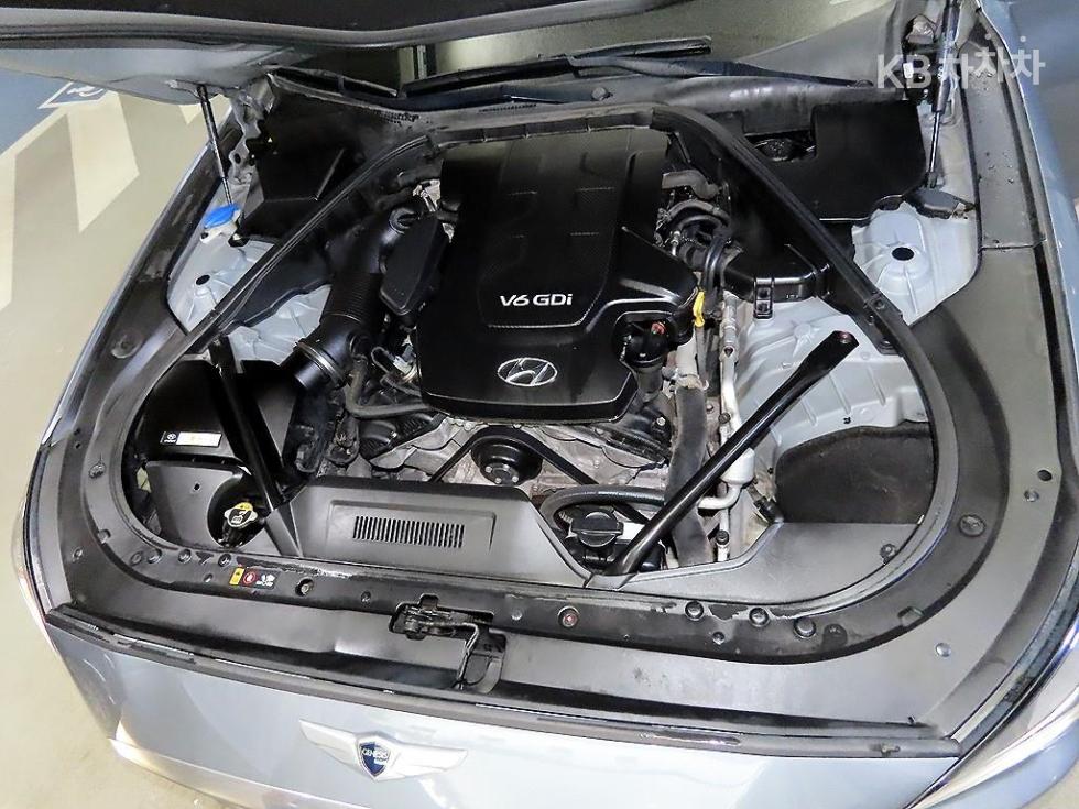 Hyundai Genesis — miniaturë 19