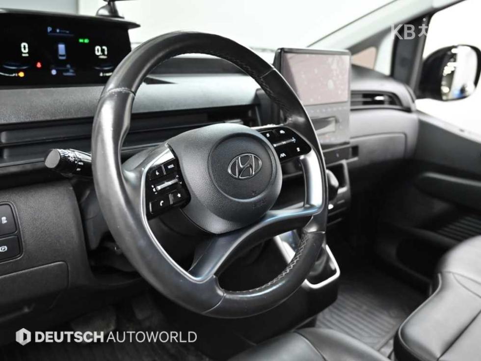 Hyundai Staria — miniaturë 13
