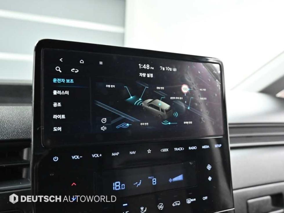 Hyundai Staria — miniaturë 17