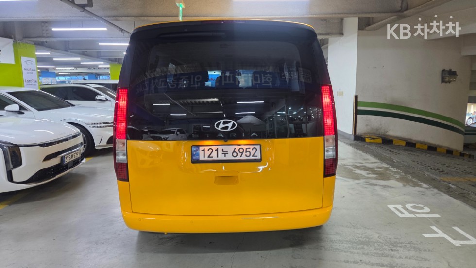 Hyundai Staria — miniaturë 3