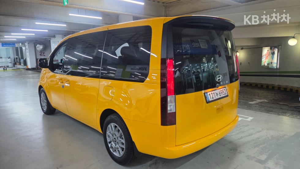 Hyundai Staria — miniaturë 4