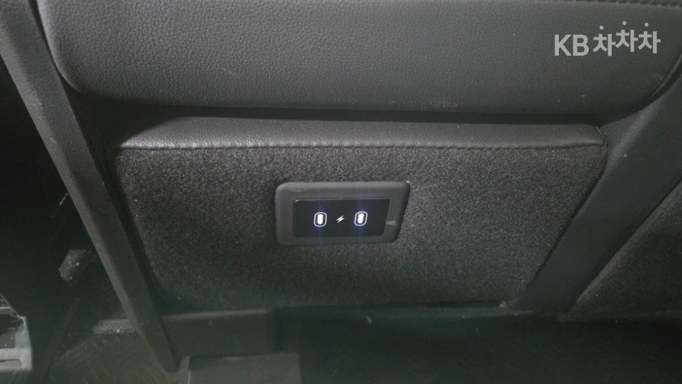 Hyundai Staria — miniaturë 10