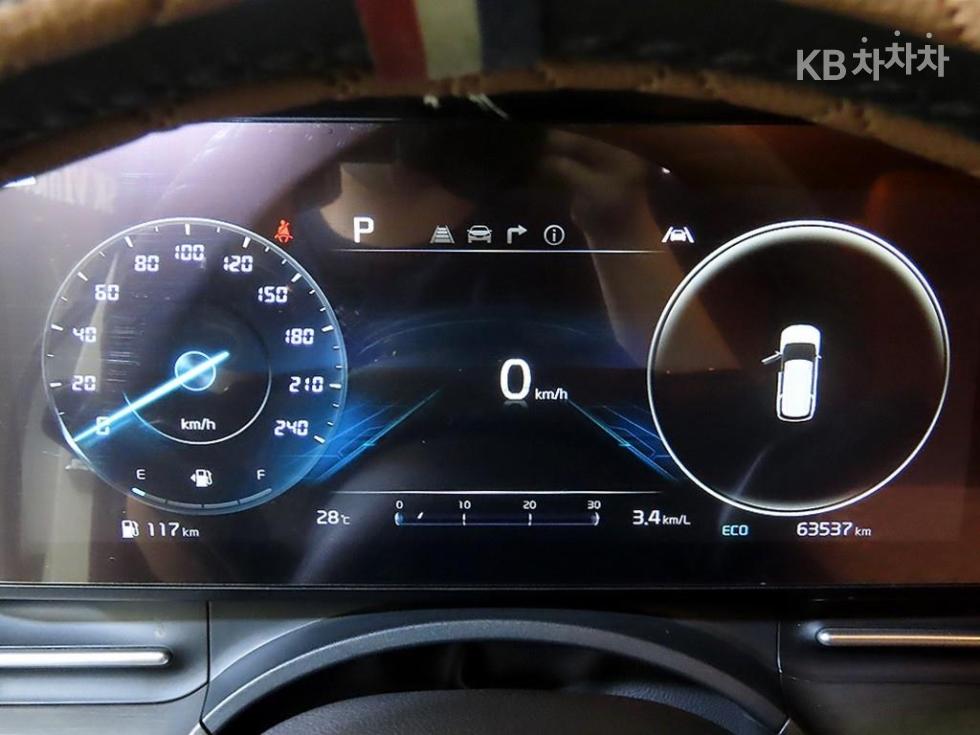Kia Carnival — miniaturë 9