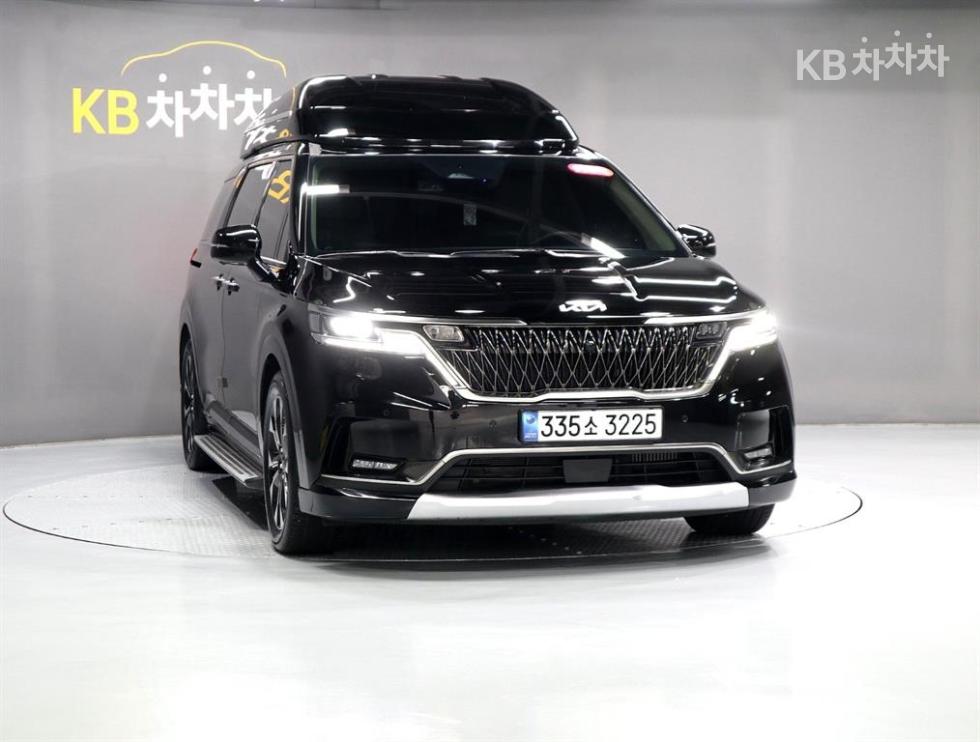 Kia Carnival — miniaturë 2