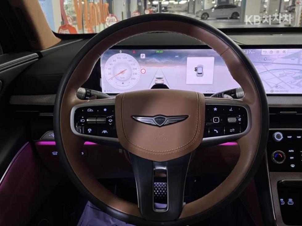2024 Genesis GV80 photo