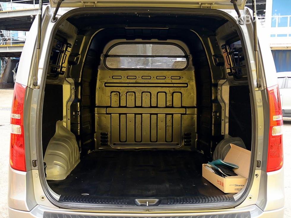 Hyundai Starex — miniaturë 20