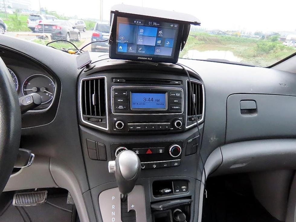 Hyundai Starex — miniaturë 9