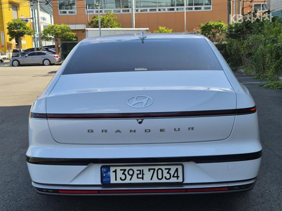 Hyundai Grandeur — miniaturë 2