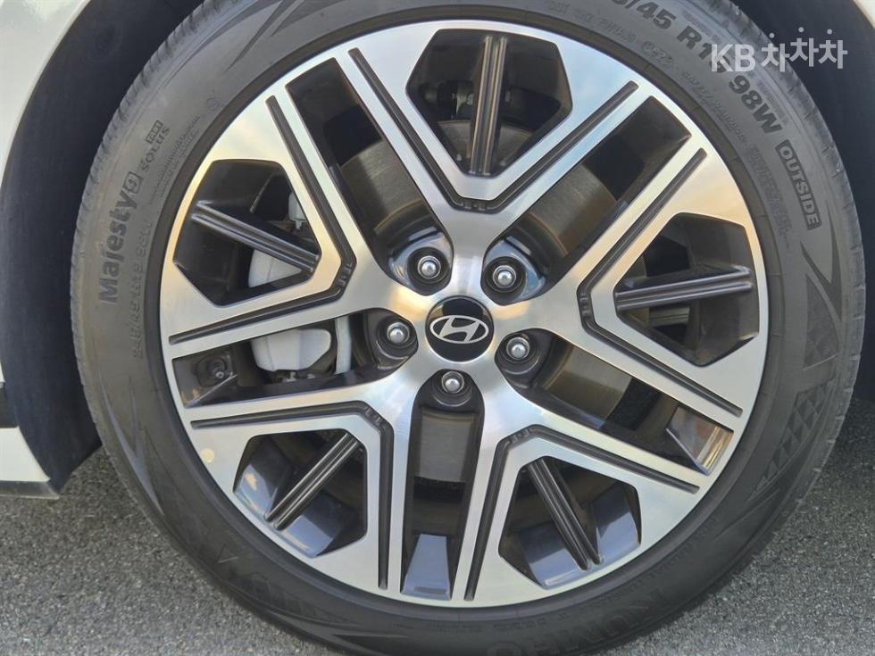 Hyundai Grandeur — miniaturë 5
