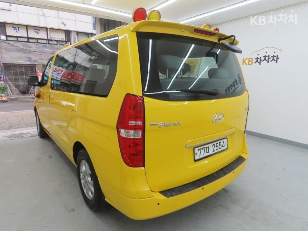 Hyundai Starex — miniaturë 4