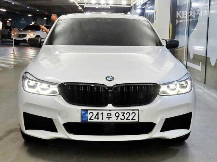 BMW 6 Series Gran Turismo 2018 photo 2
