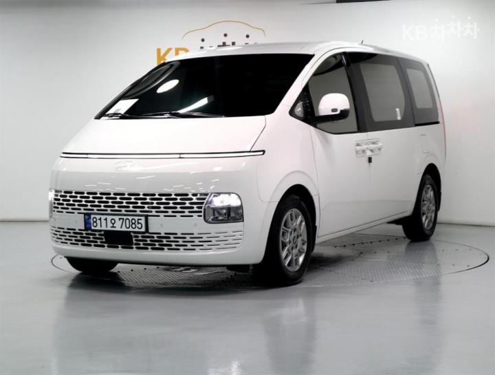 Hyundai Staria 2.2 카고 3 — foto 1