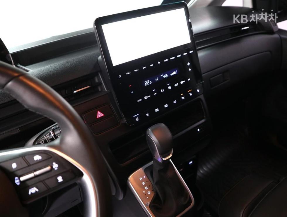 Hyundai Staria — miniaturë 11