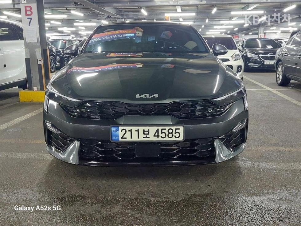Kia K5 — miniaturë 2