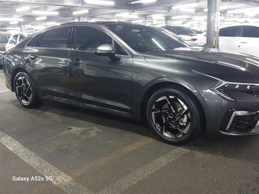 Kia K5 — miniaturë 3